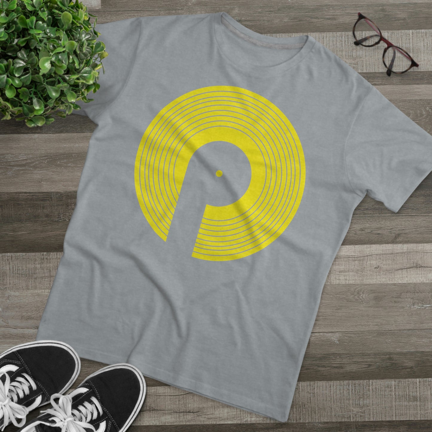 Polaris Men's Modern-fit Tee- Yellow Logo